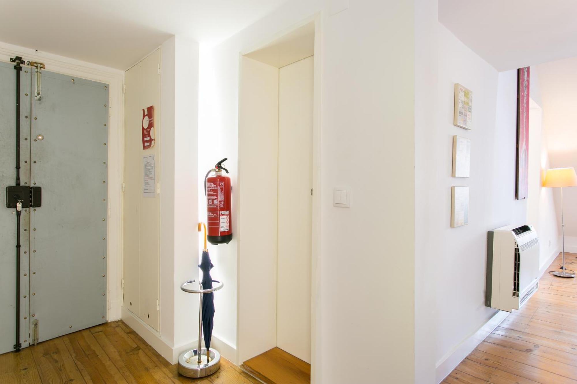 Loft Bairro Alto Lägenhet Lisboa Exteriör bild